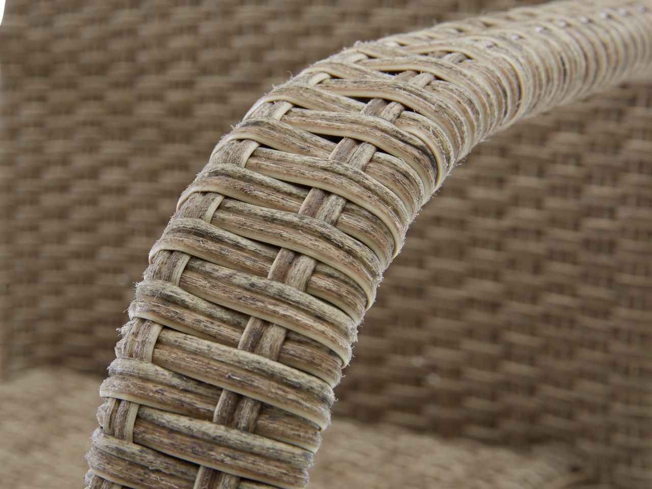 Krzesło rattanowe - obrazek 4